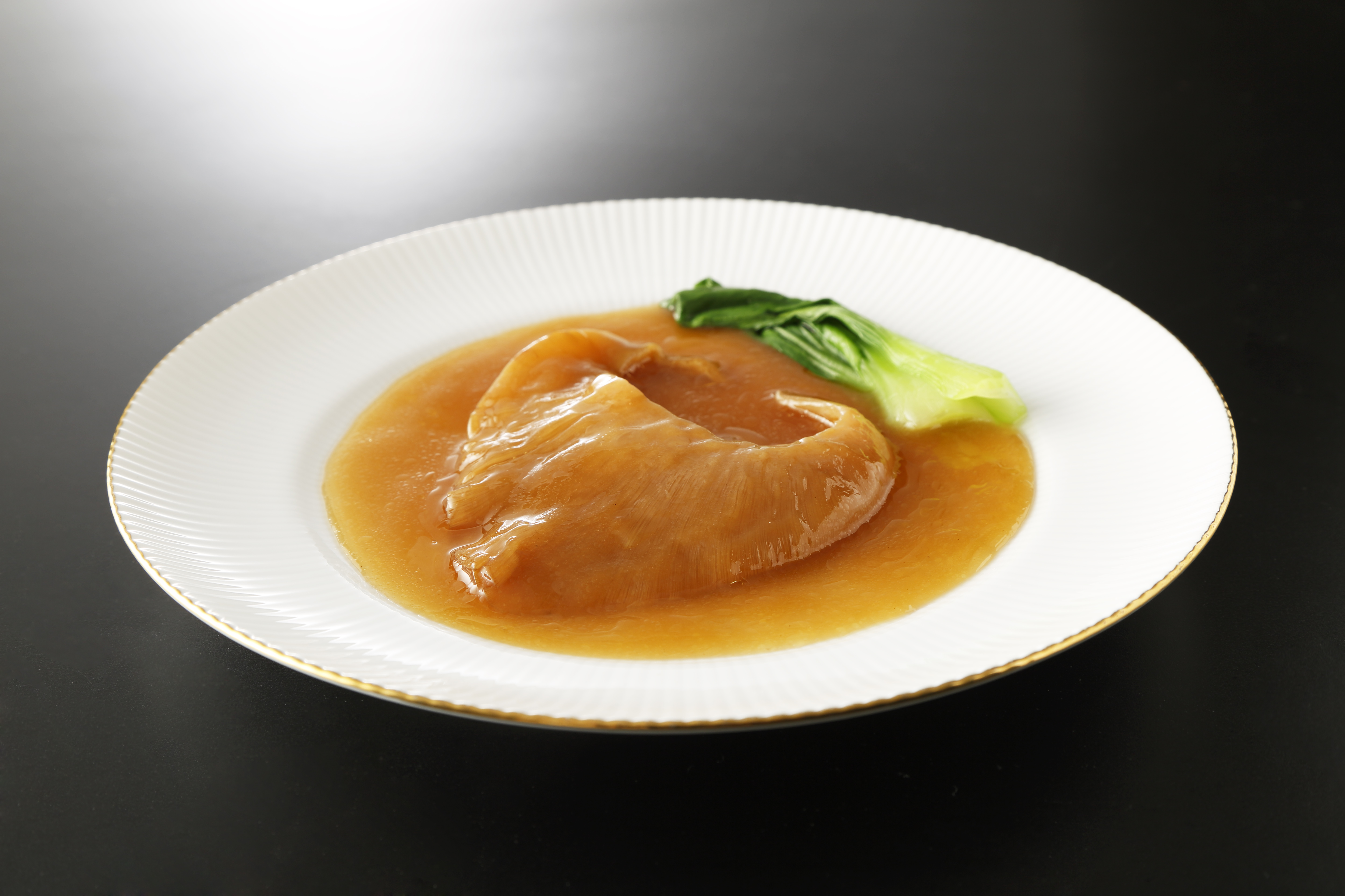 鉄人陳建一　紅焼排翅（ふかひれの姿煮）　300g（仕込時、ふかひれ約100g）【冷凍】
